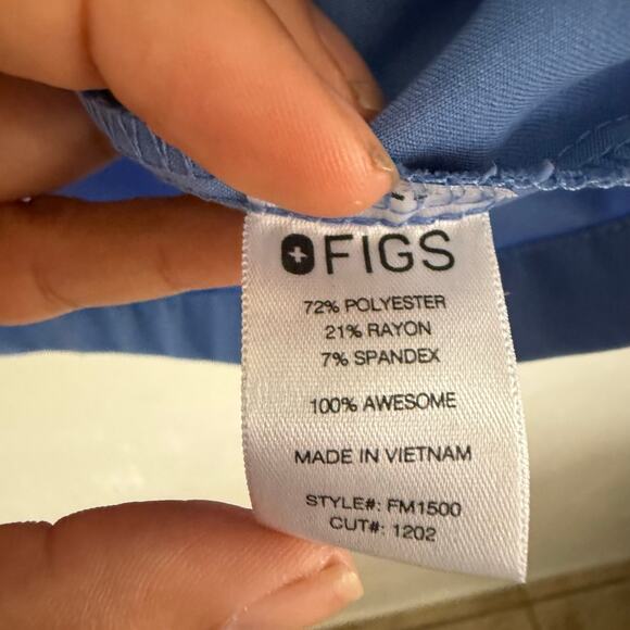 Figs Scrubs Uniform Top Leon Men's Size Large Light Blue - Picture 6 of 7